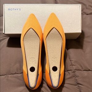 Rothy's Women's Tangerine Flats!